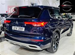 ميتسوبيشي اوتلاندر